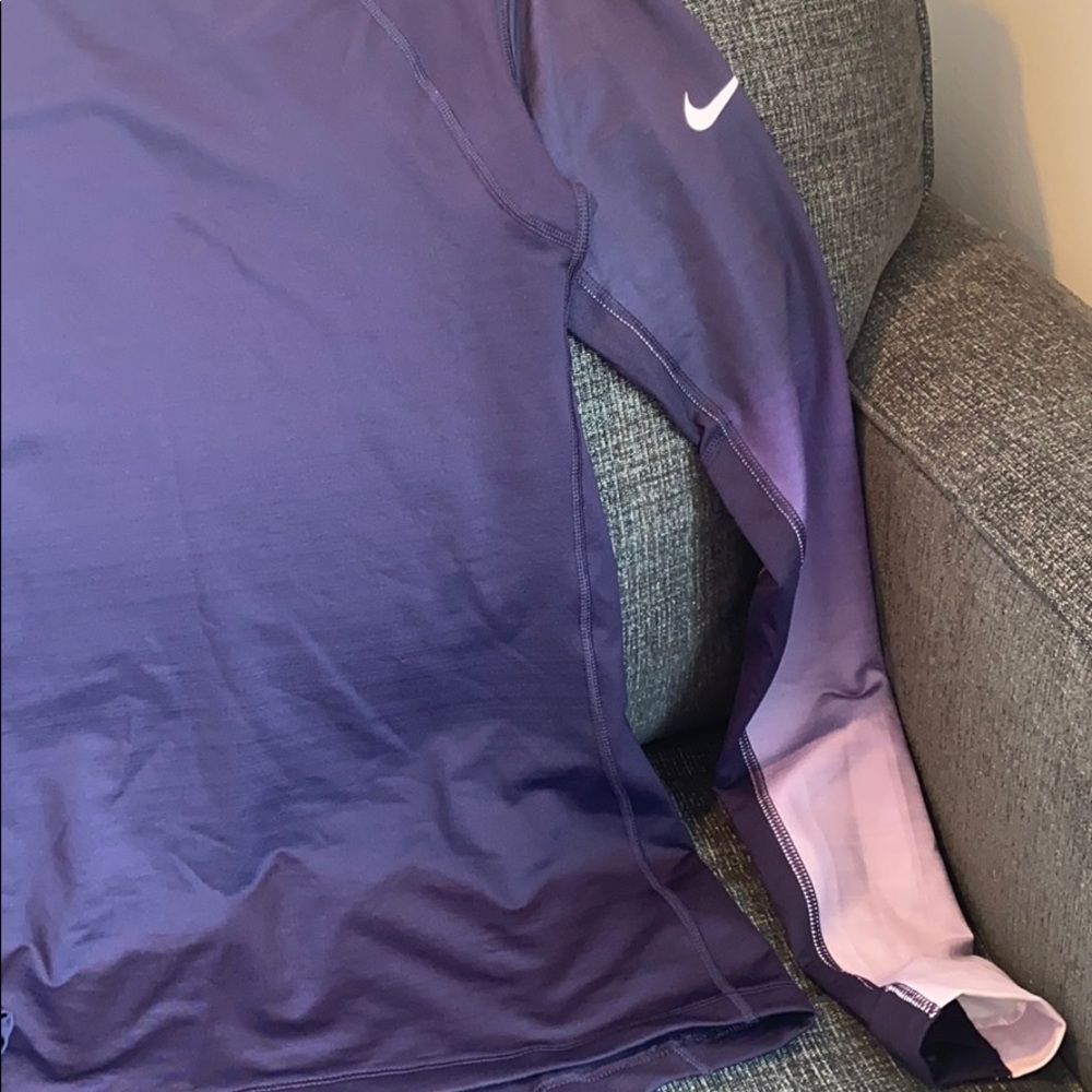 NIKE Pro Hyperwarm Turtleneck Jacket - Picture 4 of 5